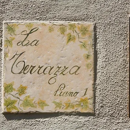 Apartment Casa Romantica -terrace 40sqm, Wonderful View Dervio