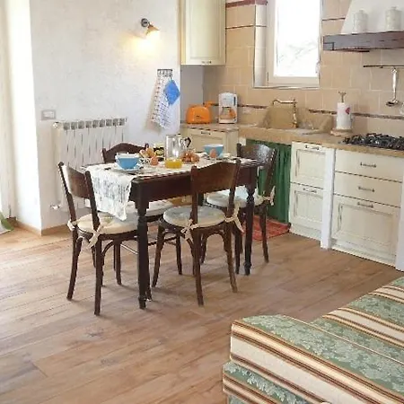 Casa Romantica -terrace 40sqm, Wonderful View Dervio